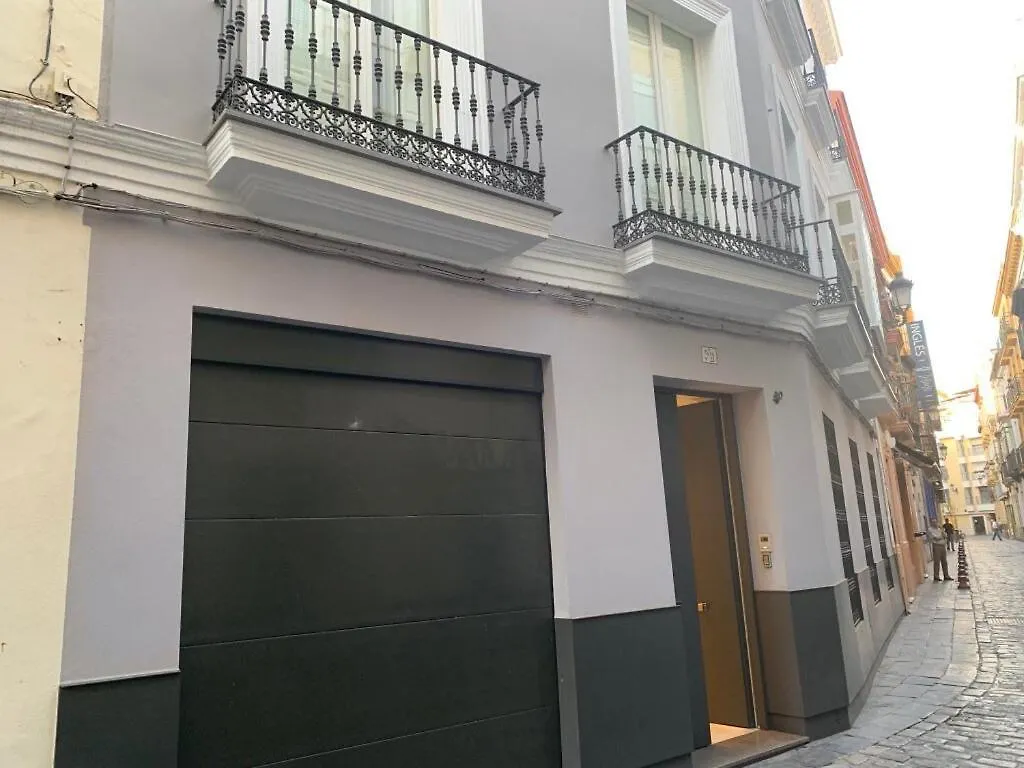 Apartment In Cathedral Area Calle Harinas 22 Sevilla